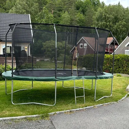 Villa Enebolig Med Plass Til To Familier *